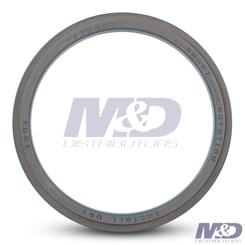 SEAL & SLEEVE FRONT CRANKSHAFT